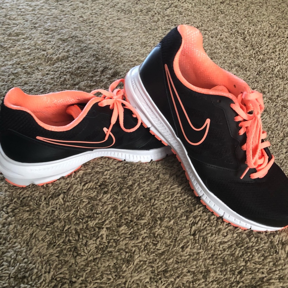 Nike Downshifter sneakers